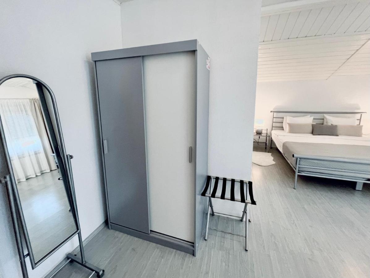 Rooms Mirabella Rakovica Eksteriør billede