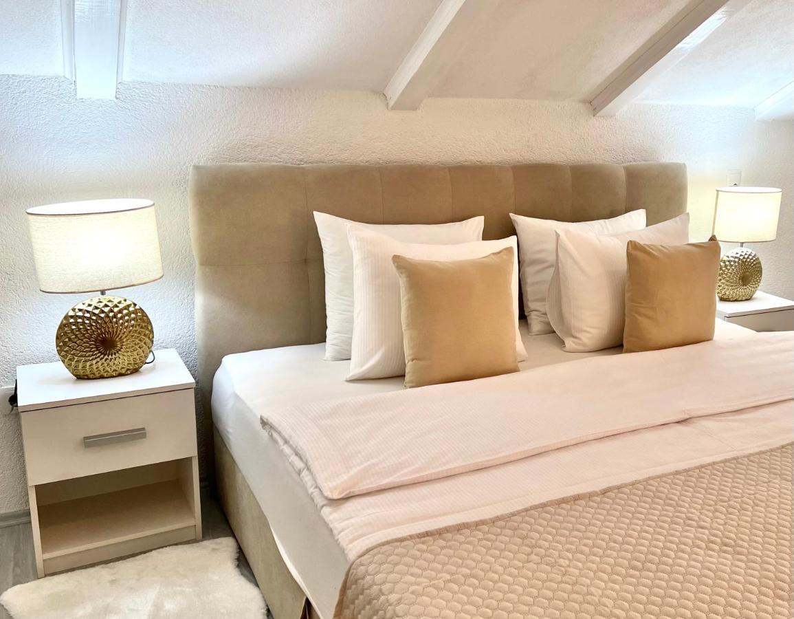 Rooms Mirabella Rakovica Eksteriør billede